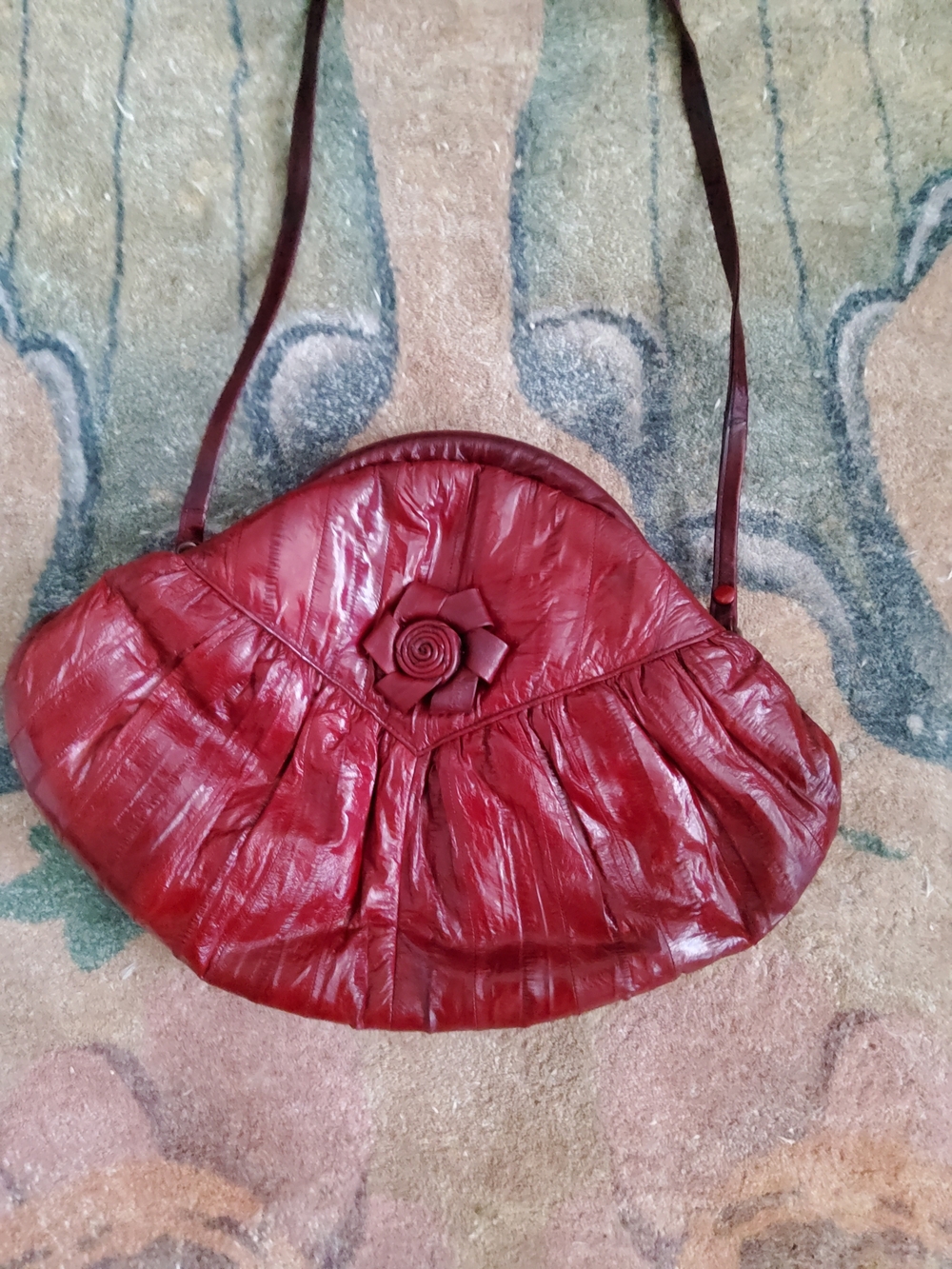 Vintage Genuine Eel Skin Merlot Floral Accent Shoulder Bag - Picture 2 of 6
